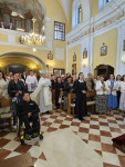 Koronacja-fotorelacja z tej ważnej i niezwykłej dla naszej parafii uroczystości.