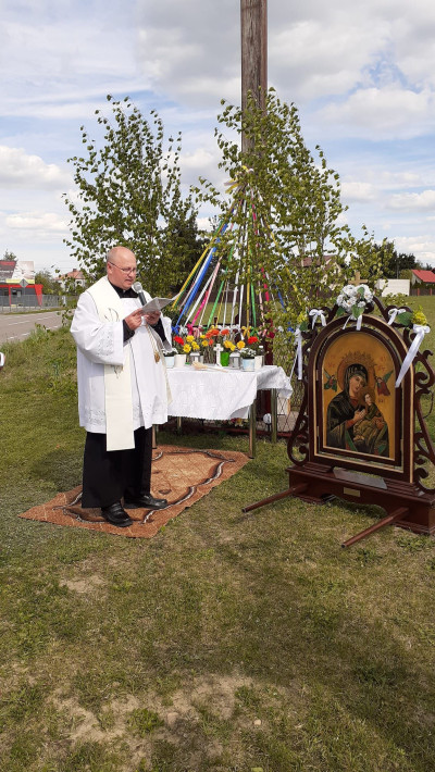 Poświęcenie pół w Szczygłach Dolnych.
