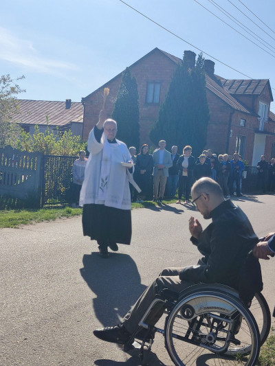 Poświęcenie pół w Kierzkowie.